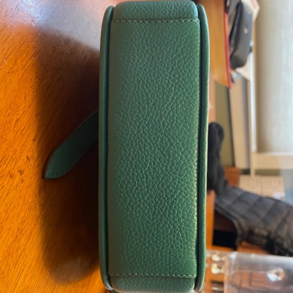 Coach Chaise Pebble Leather Bright Green Crossbody - Used - Picture 11 of 14